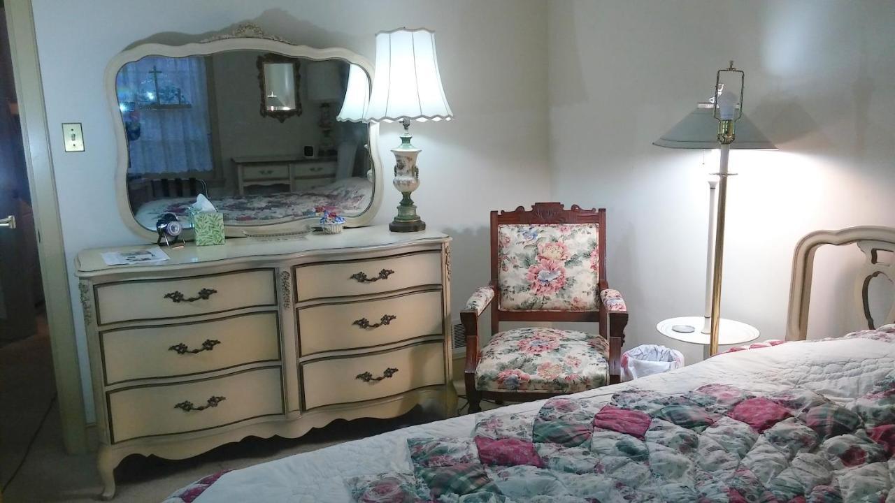 1732 Folke Stone Bed And Breakfast West Chester Eksteriør billede
